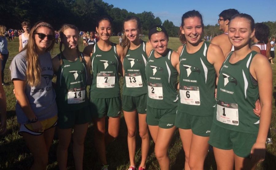 Varsity+Girls+Cross+Country+Team+at+the+Ponds+Invitational%3B+Photo+Credit%3A+Mrs.+Hooffstetter%0AFrom+left+to+right%3A+Kate+Kuisel+%2810%29.+Rachel+Walmet+%2810%29%2C+Carly+Hall+%2811%29%2C+Caroline+Seymour+%2811%29%2C+Sophie+Crosby+%2811%29%2C+Annalise+Hafner+%2811%29%2C+and+Sallie+Limehouse+%2810%29