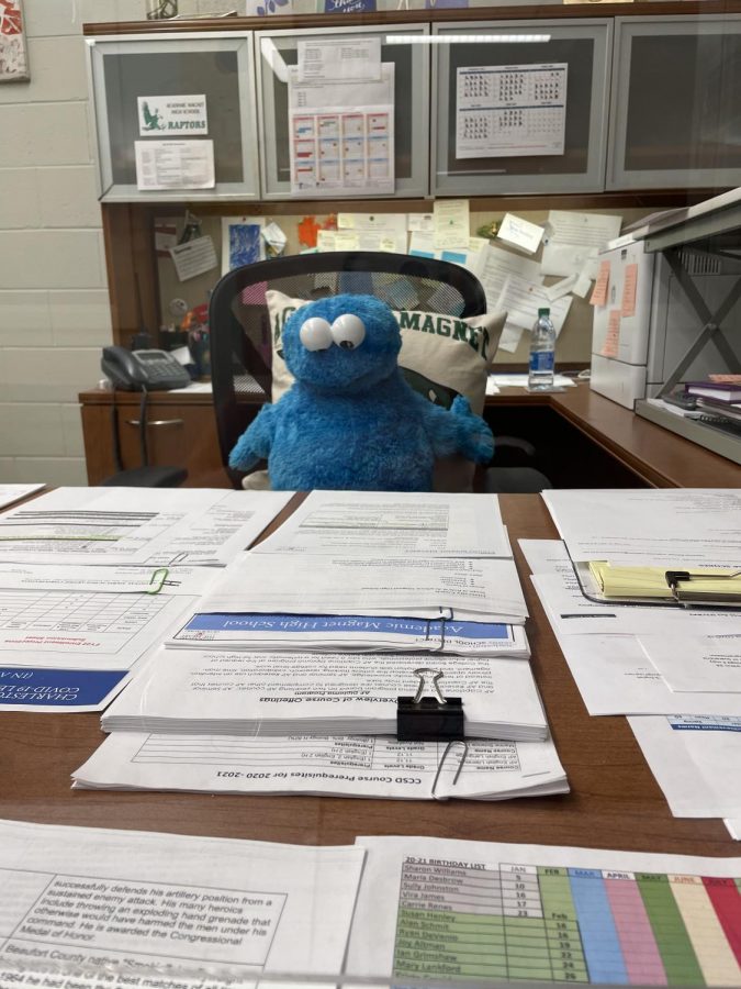 Cookie Monster working hard to give Ms. Spencer a break