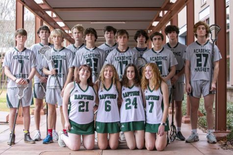 A group picture of the girls lacrosse team seniors and the boys lacrosse team seniors.